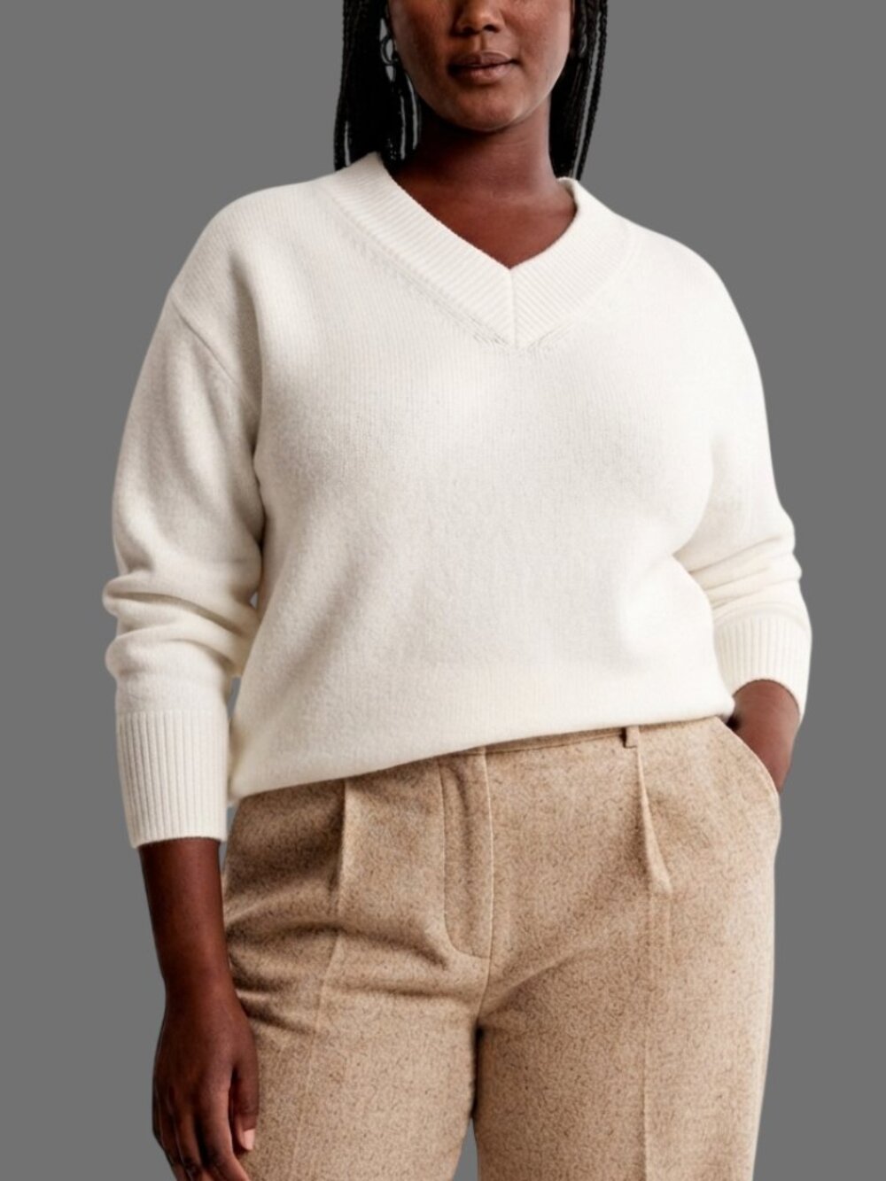 Abercrombie & Fitch Wedge V-Neck Sweater Long Sleeve White Medium